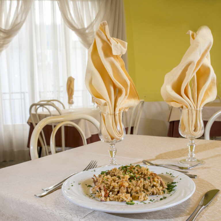 hotel veliero 3stelle rivazzurra rimini con ristorante
